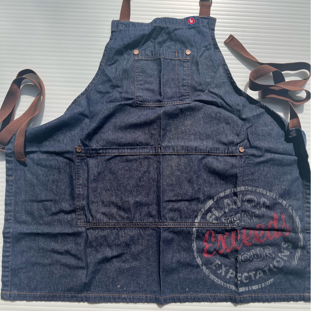 Zaxby’s Apron